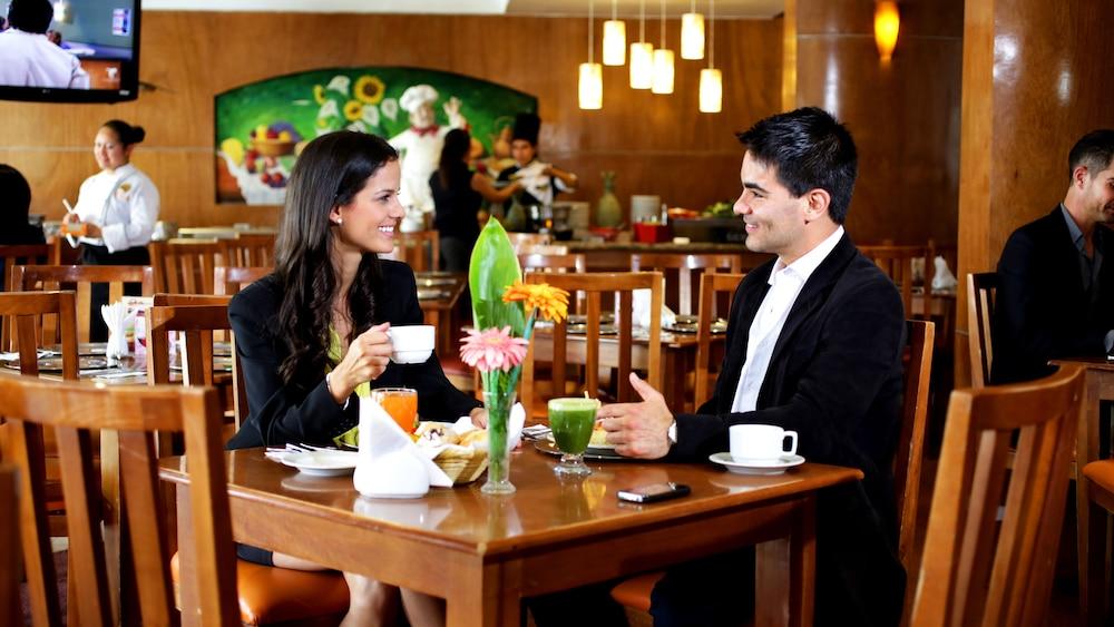 Hotel Ciros Pachuca Εξωτερικό φωτογραφία