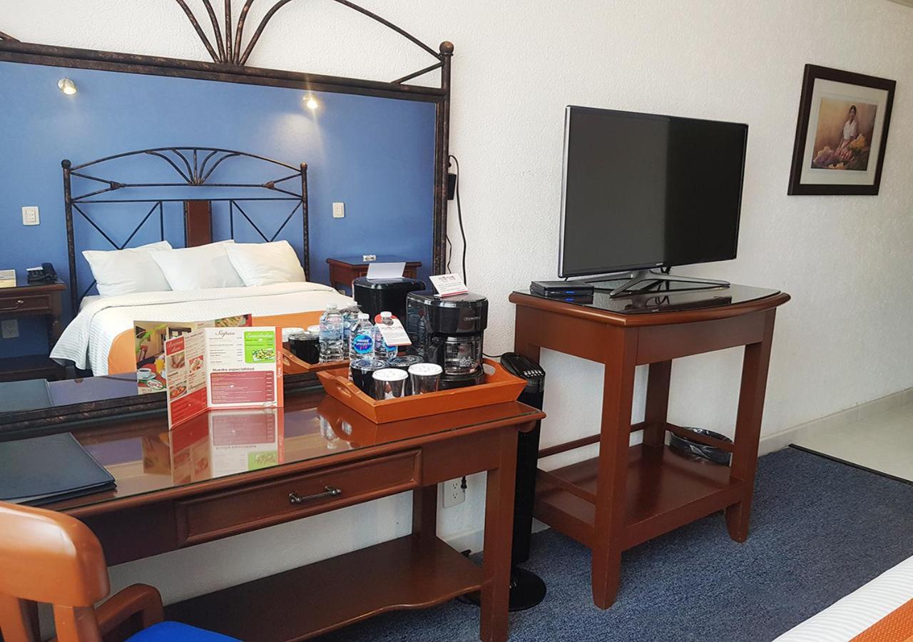 Hotel Ciros Pachuca Εξωτερικό φωτογραφία